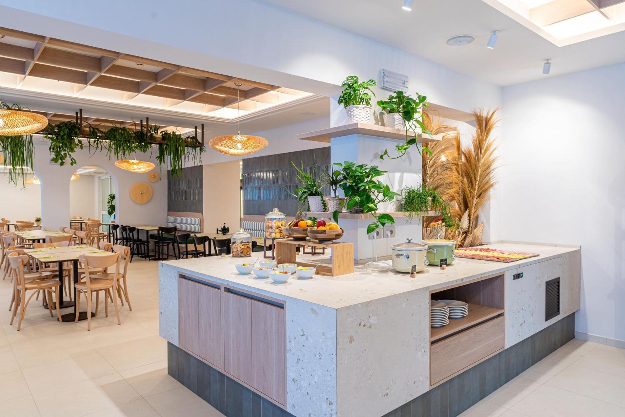 Hotel Estense 가테오 아 마레 외부 사진